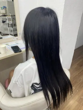 ロング GLOSS 心斎橋 山上のヘアスタイル