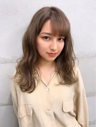 カラー 透明感/オリーブ/ グレージュ/YUKAのヘアスタイル