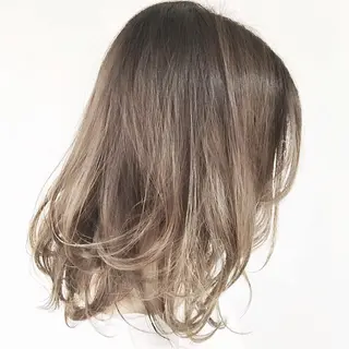 ショート カラー hair design NORM所属・吉田裕太/ハイライト ダブルカラーのヘアスタイル