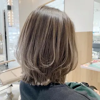 ミディアム カラー ボブ/ハイトーン 立川loose 下田のヘアスタイル