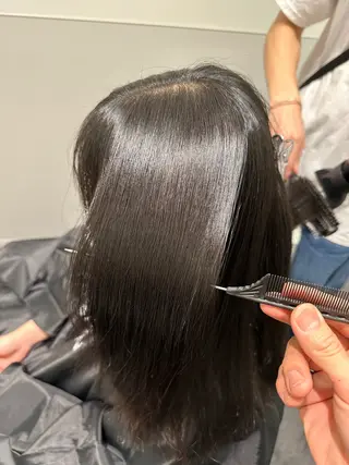 セミロング Wisteria所属・美髪特化✨ 伊織✨縮毛矯正✨のヘアスタイル