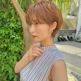 ショート カラー ボブ/縮毛矯正/ レイヤー/塚田のヘアスタイル