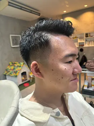 ショート カラー パーマ メンズ 中目黒メンズ刈り上げ Harunaのヘアスタイル