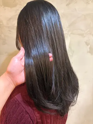 カラー 🐾及部 艶髪|艶 カラーショート|ボブのヘアスタイル