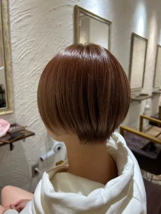 ショート カラー 🥀韓国ヘア🥀 宮津真菜のヘアスタイル