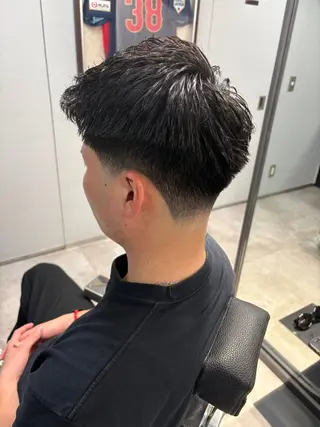 ショート パーマ メンズ INTRO SHIBUYA by Fi-Ne所属・💈メンズフェード 特化DAIYA💈のヘアスタイル