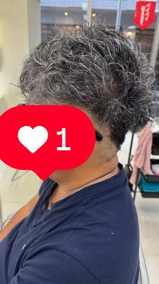 タカハシ リナのヘアスタイル