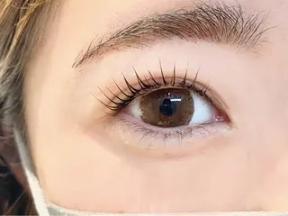 マツエク・マツパ Lowen 野原の眉毛・アイブロウイメージ