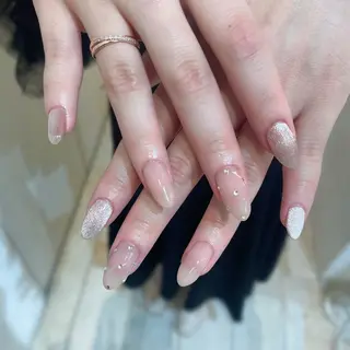 ネイル Tsuki🌙/渋谷 /パラジェルのネイルデザイン