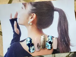 ネイル bloom *のネイルデザイン