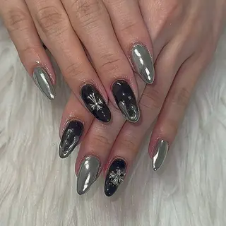 ネイル 黒川 実祐のネイルデザイン