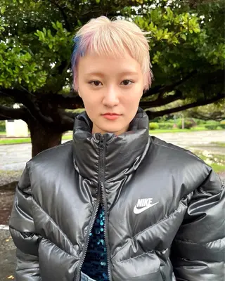 ショート カラー デザイン/レイヤー Kaito🐩/栄のヘアスタイル