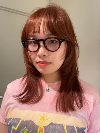 ミディアム 和田 英梨香のヘアスタイル