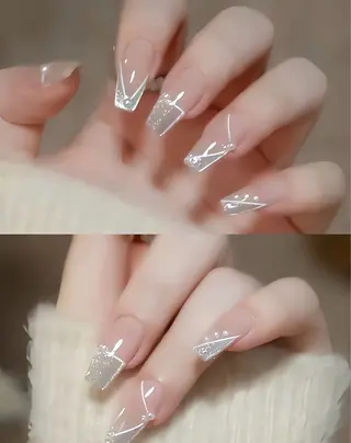 ネイル Theone栄店 赤松のネイルデザイン