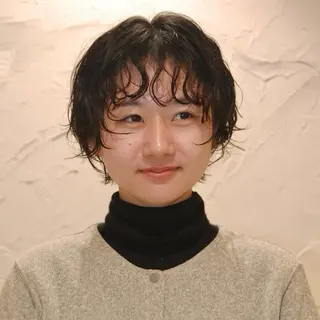 ショート カラー パーマ かんたまる💭ボブパ ーマ/レイヤーのヘアスタイル