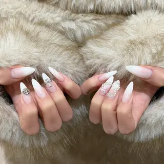 ネイル Julli NailStudioのネイルデザイン