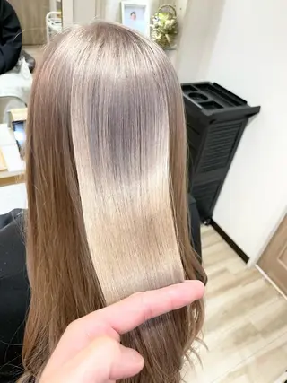 ロング カラー 🌈派手髪ハイトーン 🌈鈴木亮太🌈のヘアスタイル