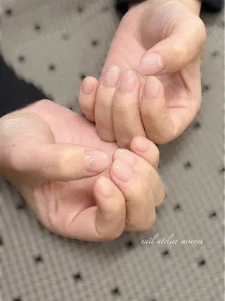 ネイル アトリエ　ミモザ所属・いまむら あかりのネイルデザイン