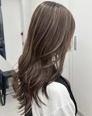 ロング カラー 【公式】amble luxe池袋東口🩷のヘアスタイル