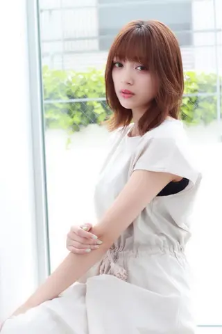 ミディアム カラー equal銀座所属・equal銀座 黒田💚のヘアスタイル