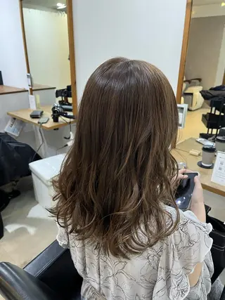 セミロング カラー ✨🎨ブリーチなし 透明感カラー✨美友のヘアスタイル