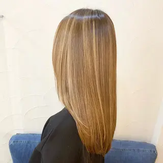 ロング 貝沼 直のヘアスタイル