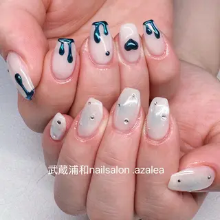 ネイル R inのネイルデザイン