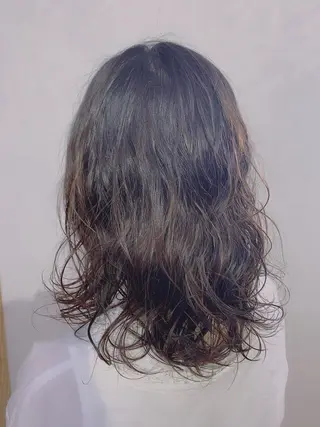 セミロング チカ/暖色系カラー/ おまかせ大歓迎のヘアスタイル