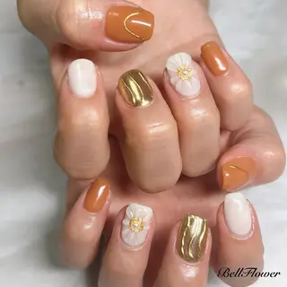 ネイル Bell Flowerのネイルデザイン