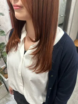 セミロング MOURI CHISATOのヘアスタイル