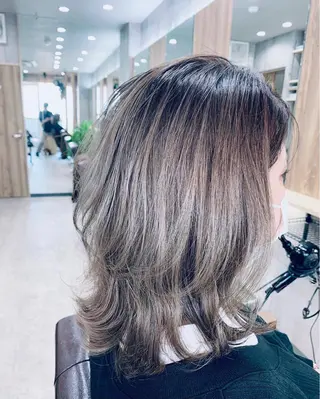 ミディアム カラー hair salon mementoのヘアスタイル