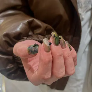 ネイル オシャレデザイン 🧺🪽/SHUNOのヘアスタイル