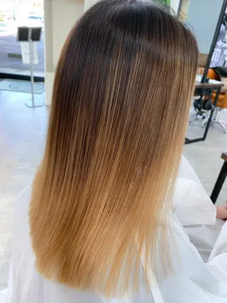 ロング 🥇近藤 恭輔🥇 Recharme新保のヘアスタイル