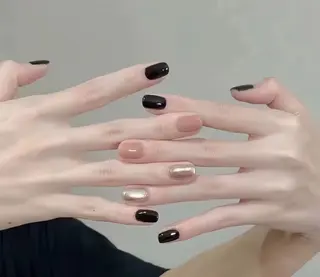 ネイル 高木 維麗絲のネイルデザイン