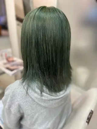 ミディアム カラー 菊地 美憂のヘアスタイル