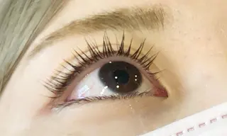 マツエク・マツパ nuna池袋 mokaのマツエク・マツパデザイン