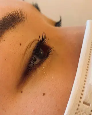 マツエク・マツパ 美容しょうへいの店所属・吉川 茉由子のヘアスタイル