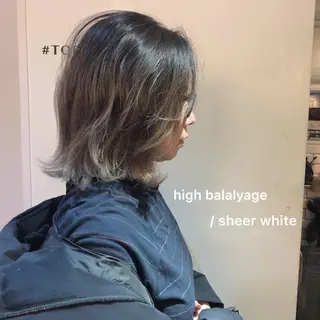 ミディアム 🌸ハイトーン 新田 廉 🌸のヘアスタイル