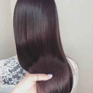 ロング カラー ウルフカット／吉村 桃子のヘアスタイル