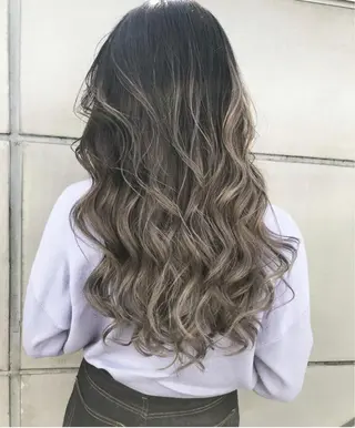 カラー ブリーチダブルカラー 【koide】のヘアスタイル