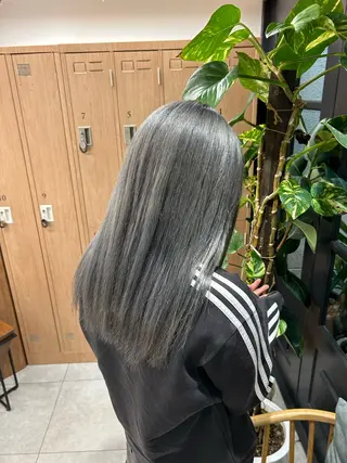 ロング カラー 🪽ゆな 🪽のヘアスタイル