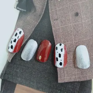 ネイル 爪工房ぱるっこ所属・川岡 香を里のネイルデザイン