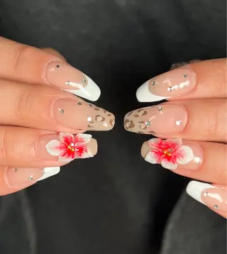 ネイル ネイリスト シンのネイルデザイン