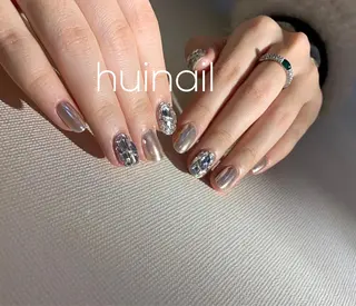 ミディアム めぐみのネイルサロン 惠のネイルデザイン