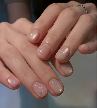 ネイル T. Leeのネイルデザイン