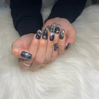 ネイル R nailのネイルデザイン
