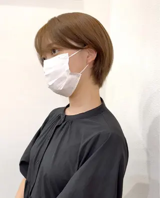 ショート カラー ヘアアレンジ キダアヤカ/ 梅田/ベージュカラーのヘアスタイル