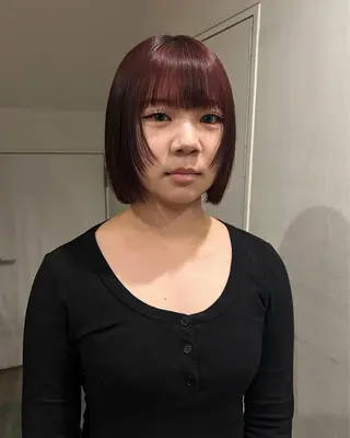 ショート hen所属・心斎橋/レイヤー/ ブリーチ/モエのヘアスタイル