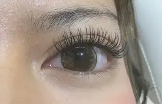 マツエク・マツパ Carat Eyelash&Eyebrow 市川店所属・時田 友美のマツエク・マツパデザイン