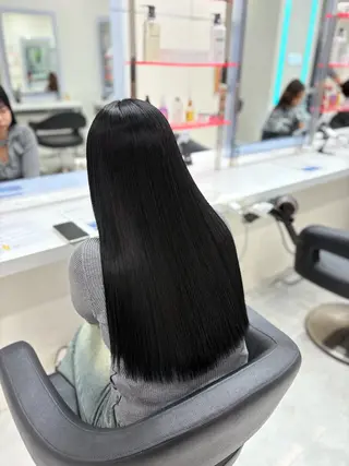 ロング カラー 透けるやわらか艶髪♡ ナチュラルストレートのヘアスタイル